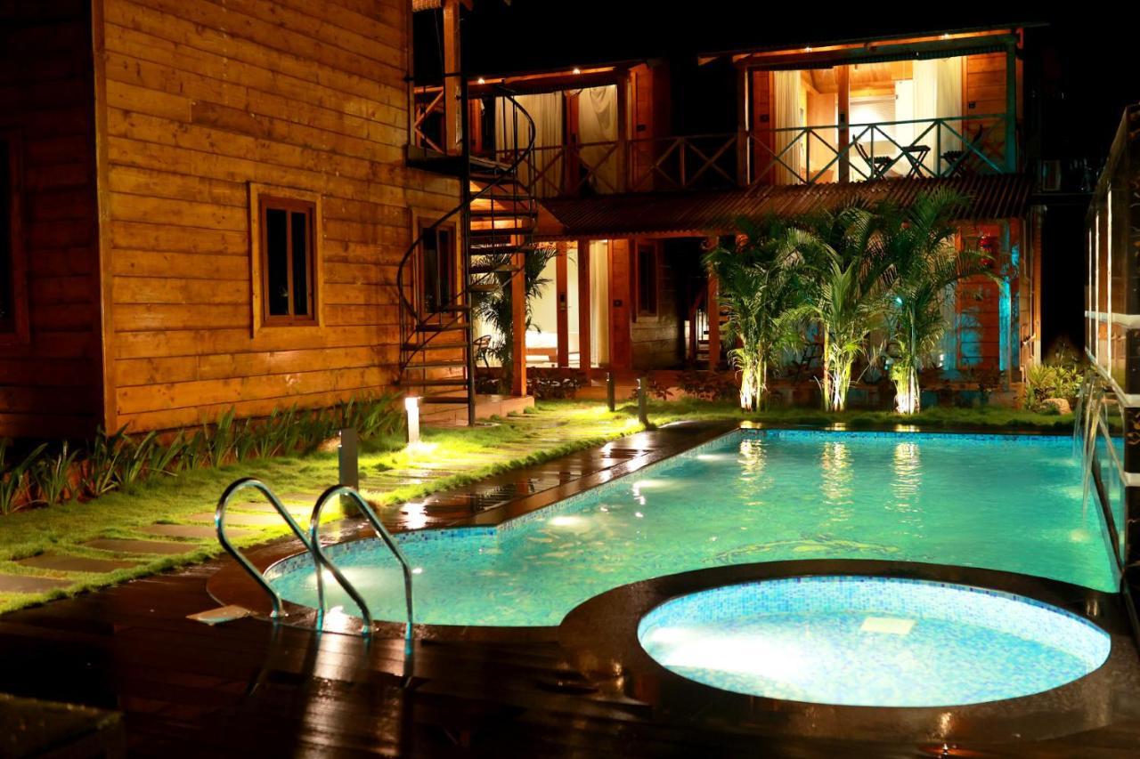 Wooden Ecr Sea Resort Pondicherry Eksteriør bilde